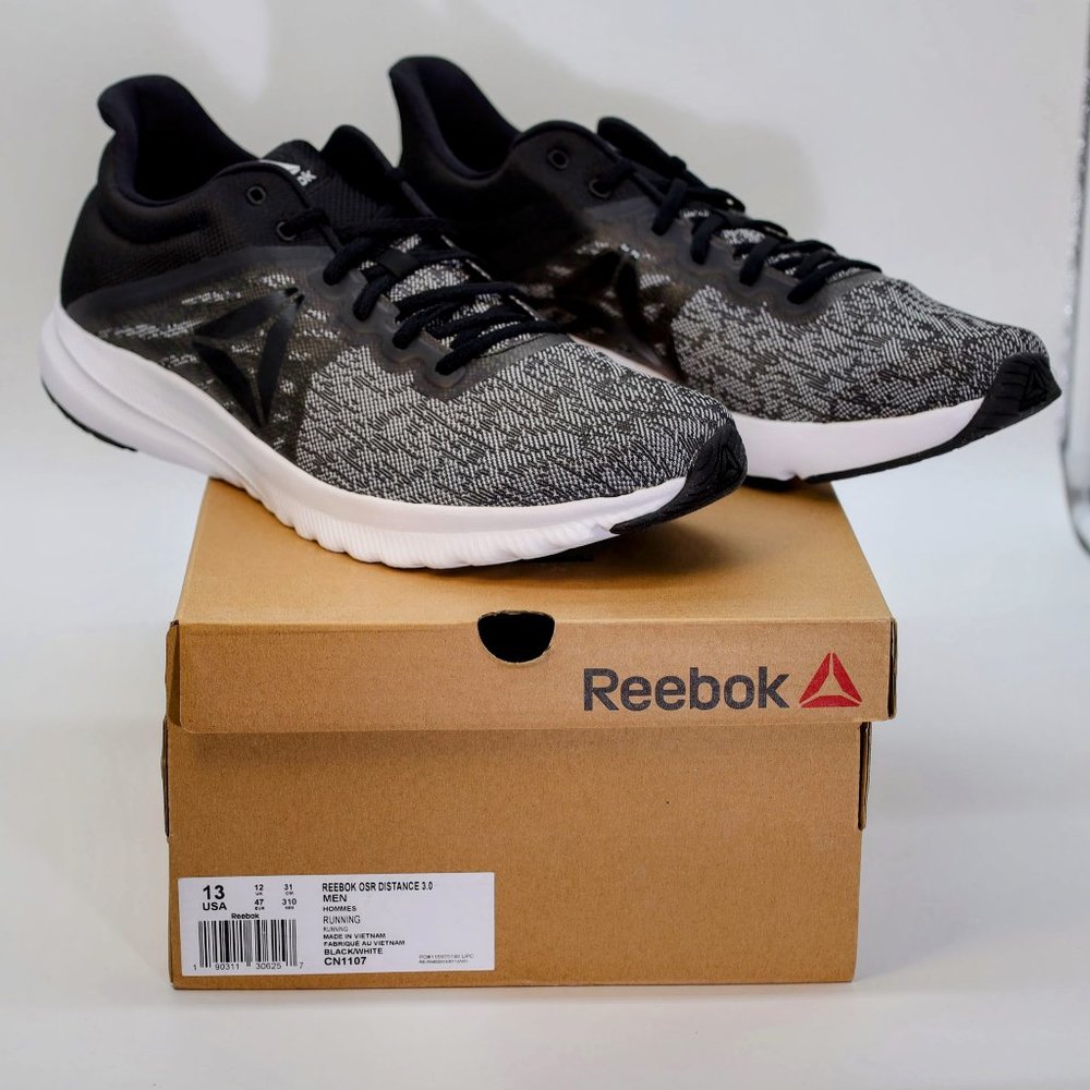 Reebok OSR Distance 3.0 Men's 13 Running shoes. Black/White NEW